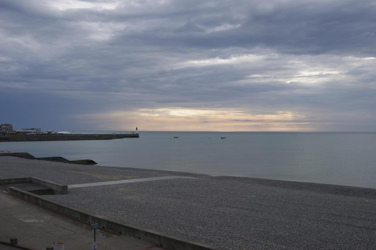 Studio face à la mer Mers-les-Bains Esterno foto